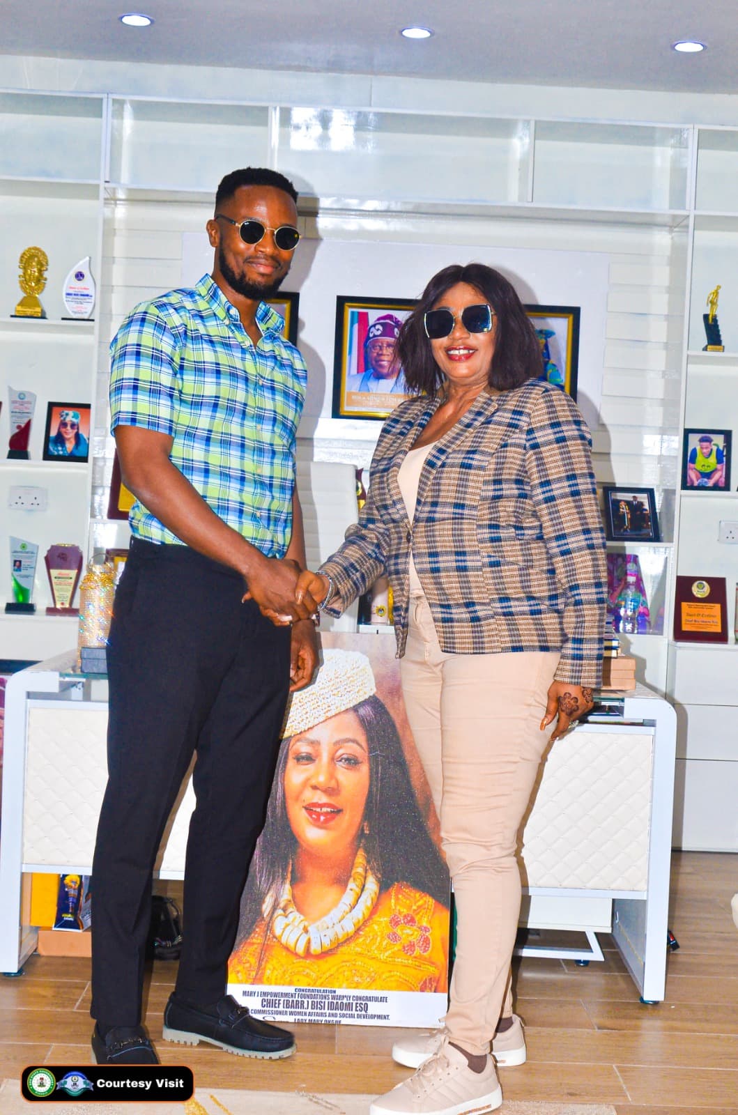 Cyona Medicare Pays Courtesy Visit to the Ministry of Humanitarian Affairs and Poverty Alleviation